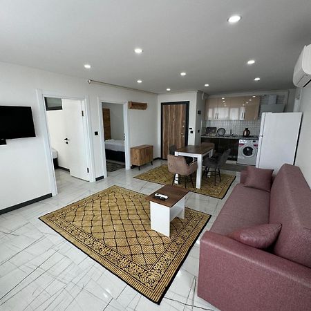 Merkez Rezidans Suits Trabzon Esterno foto